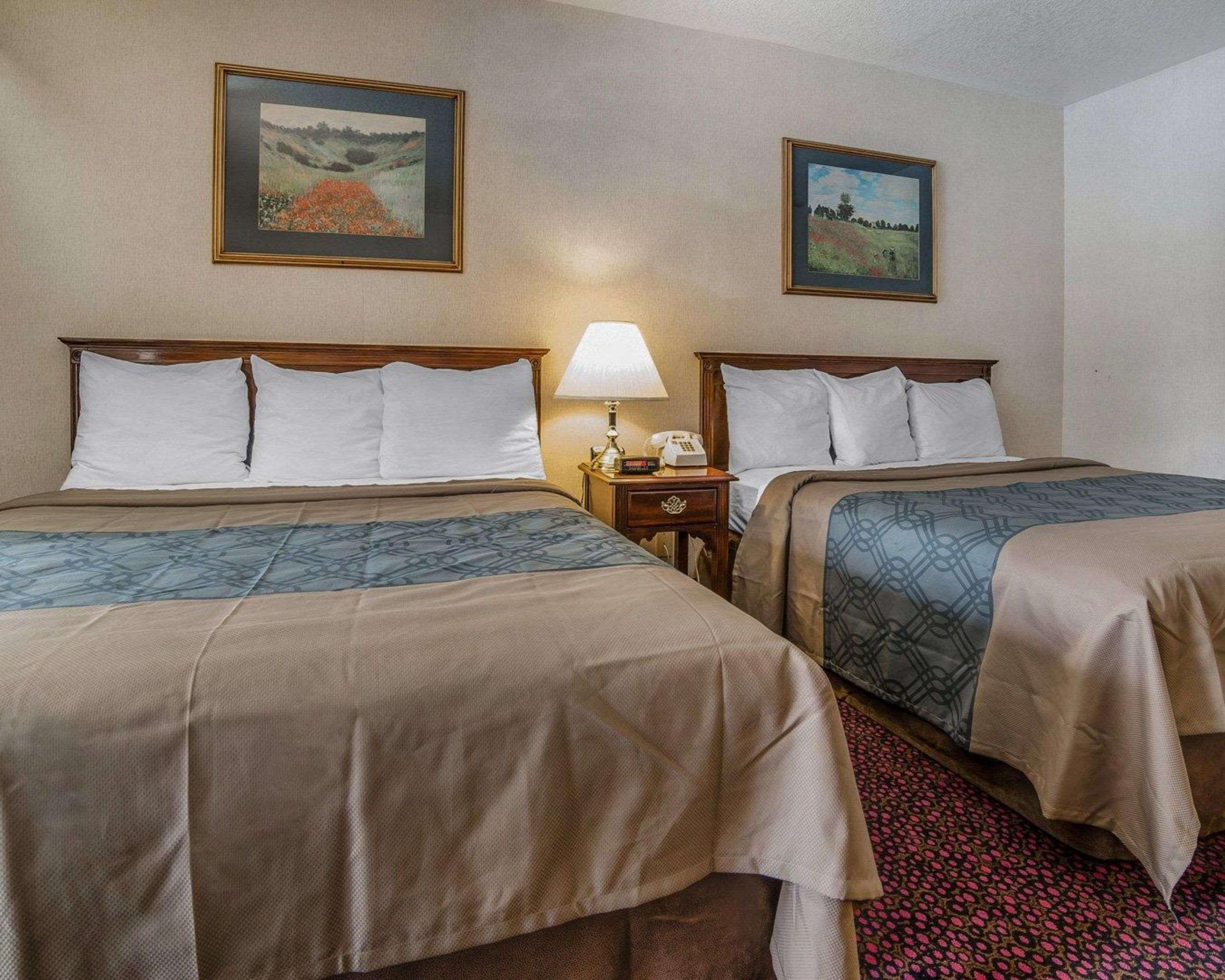 Econo Lodge Near Reno-Sparks Convention Center Exterior photo